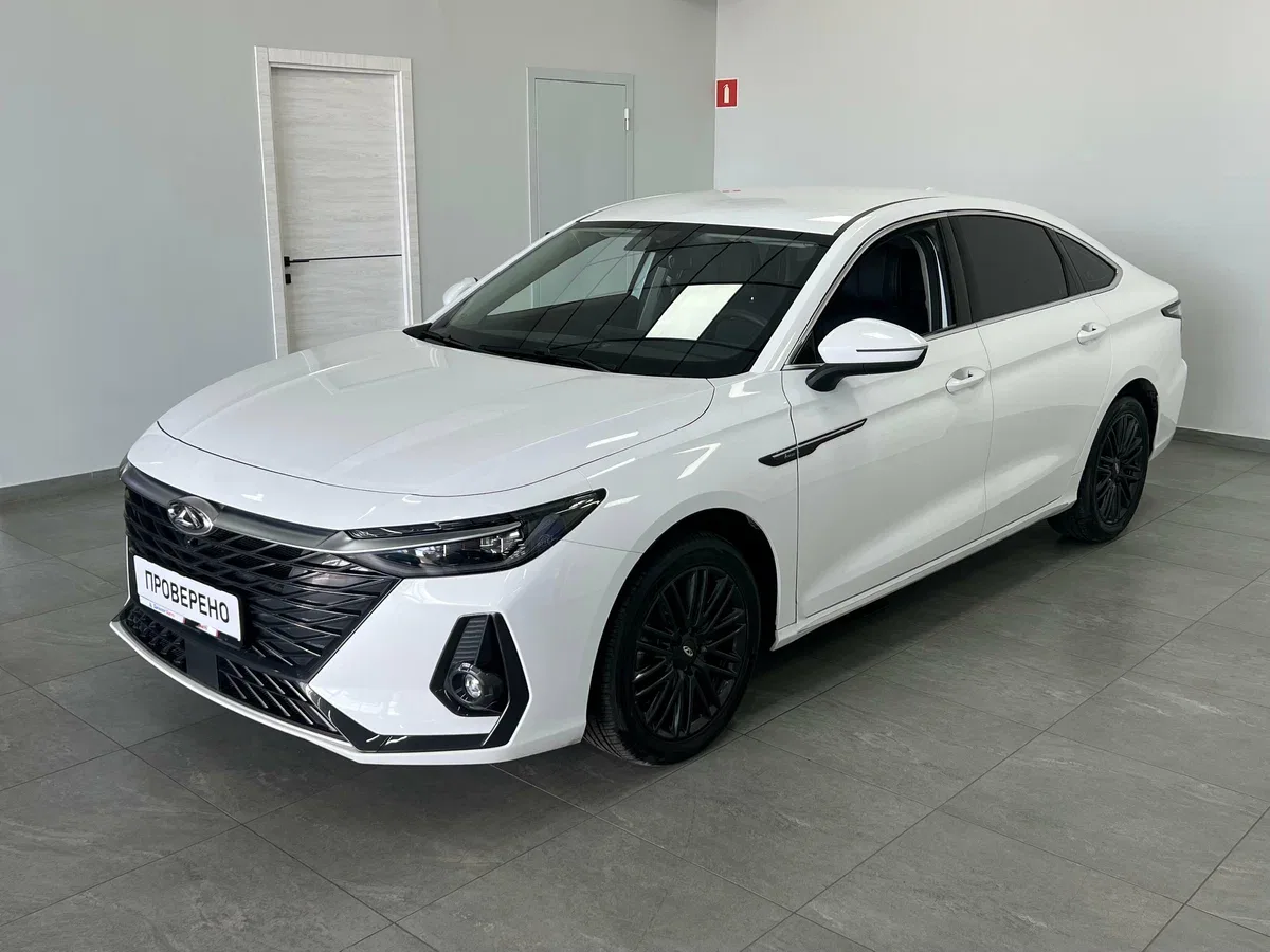 Chery Arrizo 8