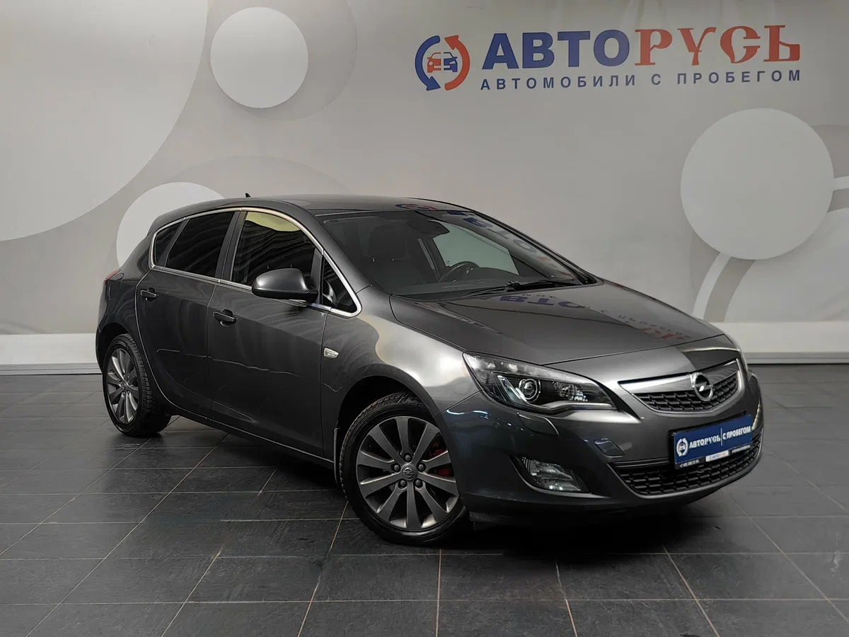 Opel Astra J
