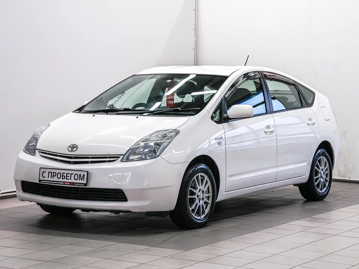 Toyota Prius II Рестайлинг (XW20)
