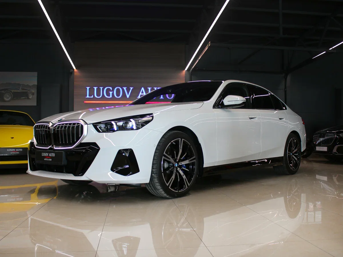 BMW 5 серии VIII (G60/G61/G68)