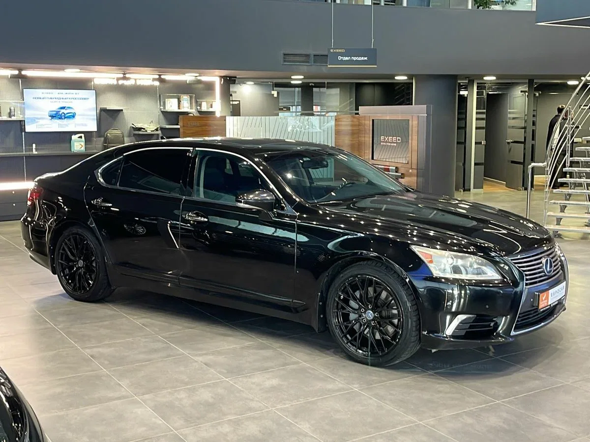 Lexus LS IV Рестайлинг 2
