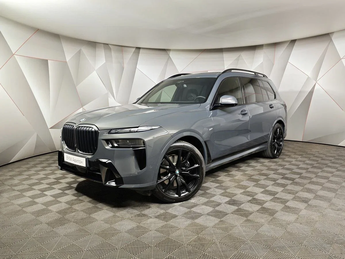 BMW X7 I (G07) Рестайлинг