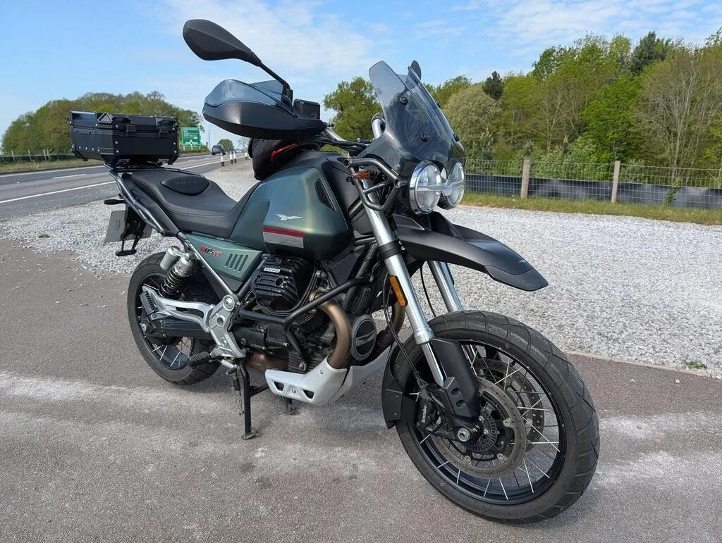 Moto Guzzi V85 TT