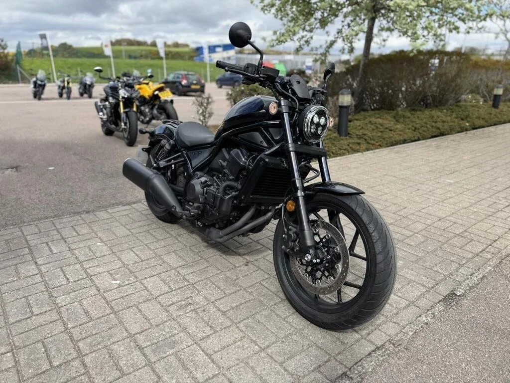 Honda CMX1100 Rebel