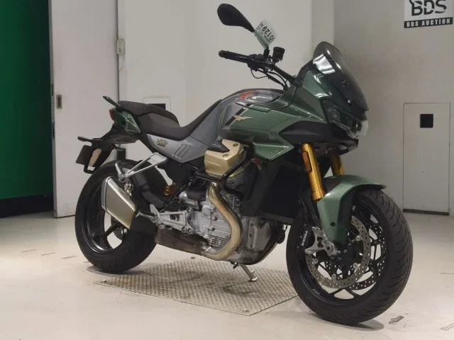 Moto Guzzi V100 Mandello S
