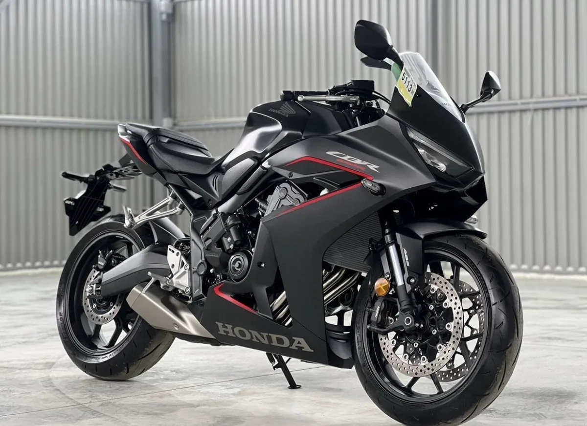 Honda CBR650R