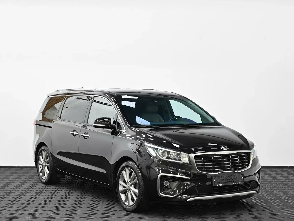 Kia Carnival III