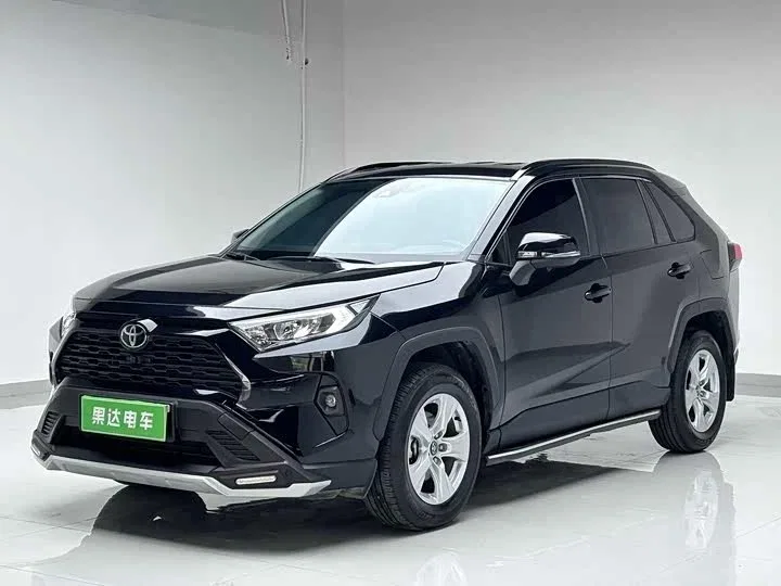 Toyota RAV4 V (XA50)