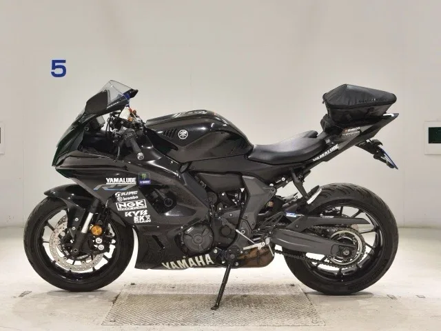 Yamaha YZF-R7