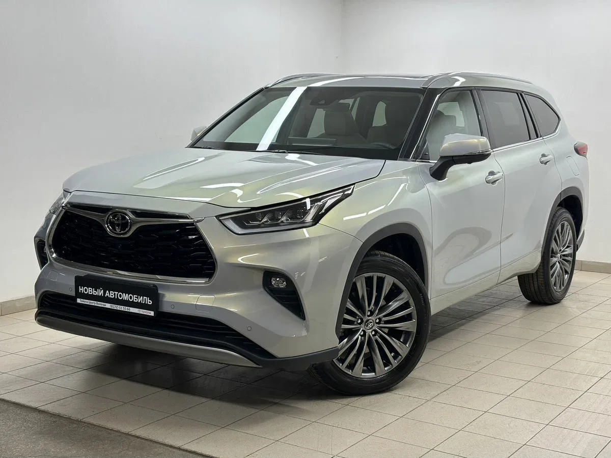 Toyota Highlander IV (U70)
