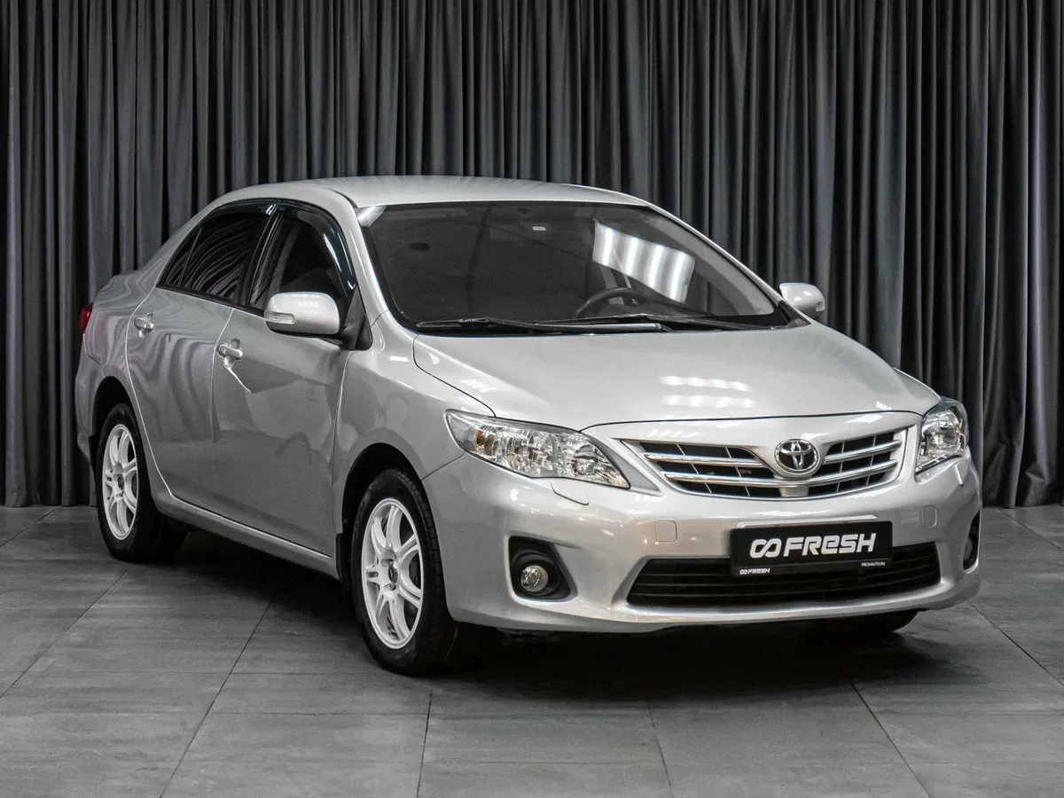 Toyota Corolla X (E140, E150) Рестайлинг