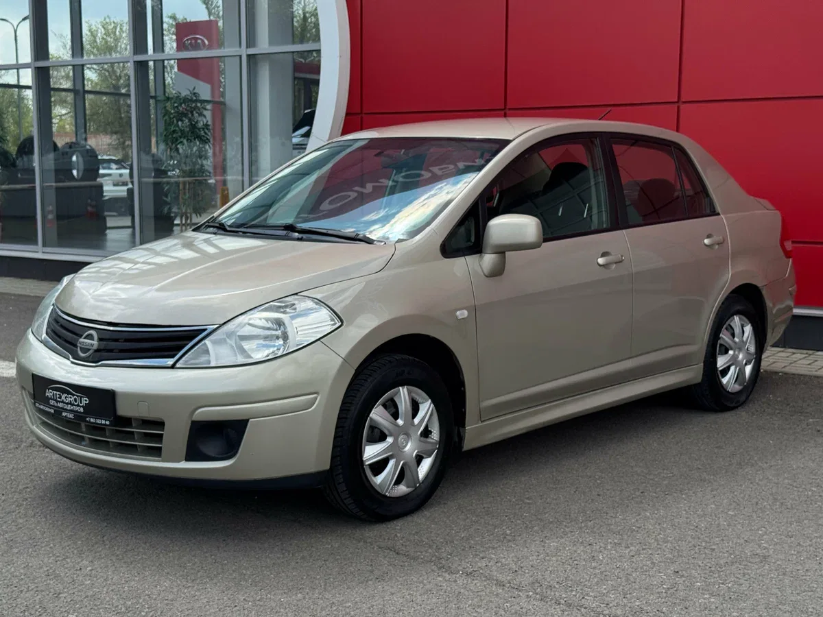 Nissan Tiida I Рестайлинг