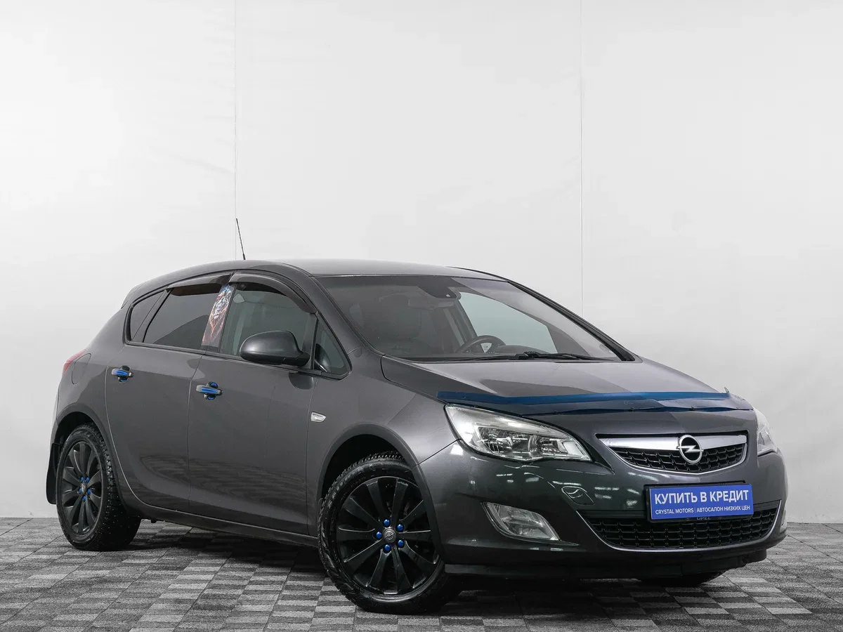 Opel Astra J
