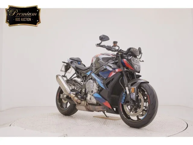 BMW M 1000 R