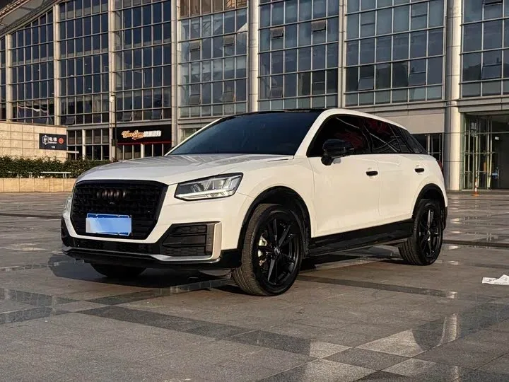 Audi Q2 L I