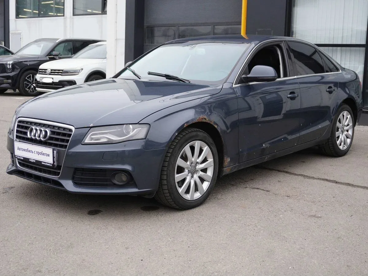 Audi A4 IV (B8)