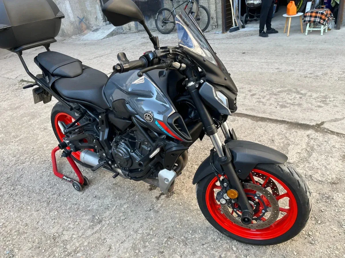 Yamaha MT-07