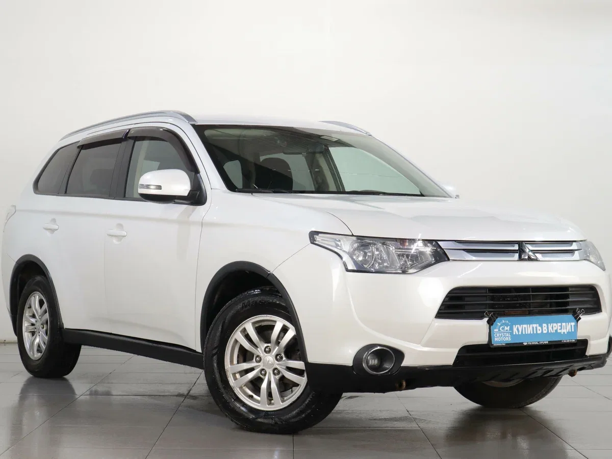 Mitsubishi Outlander III