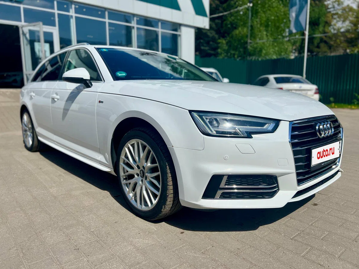 Audi A4 V (B9)