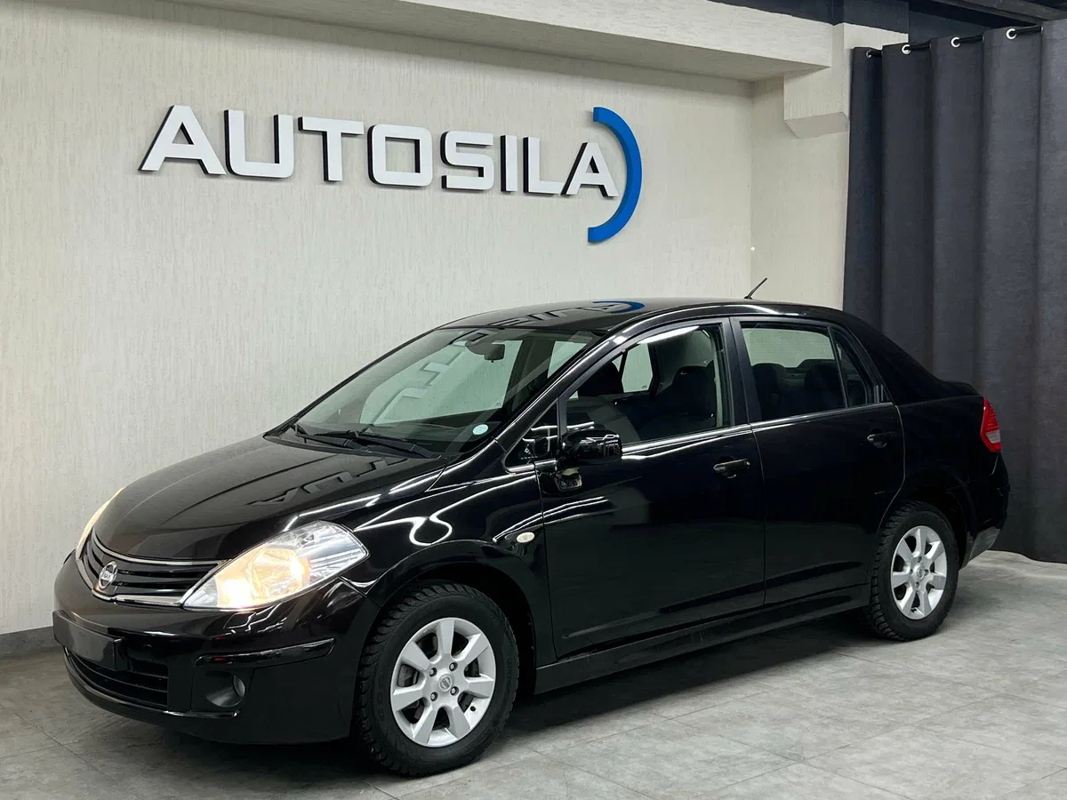 Nissan Tiida I Рестайлинг