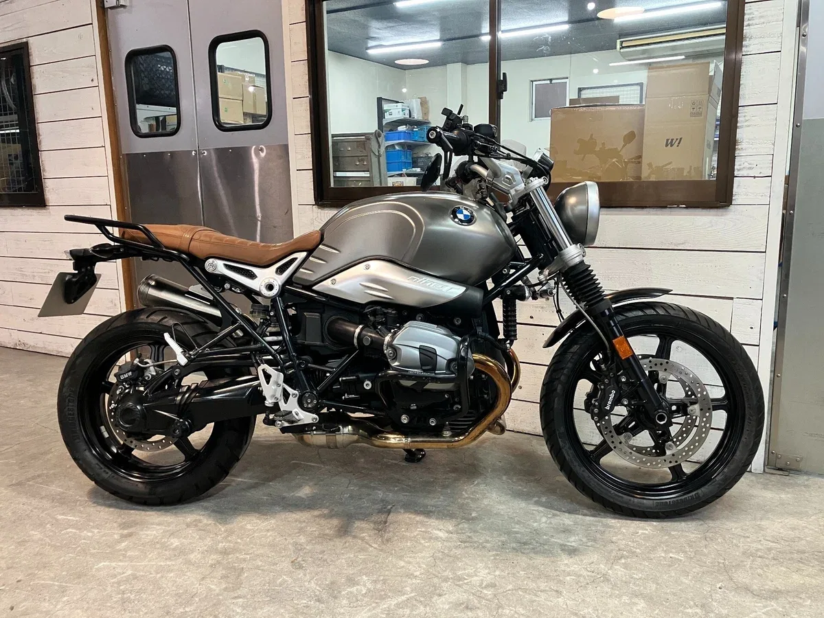 BMW R nine T Scrambler
