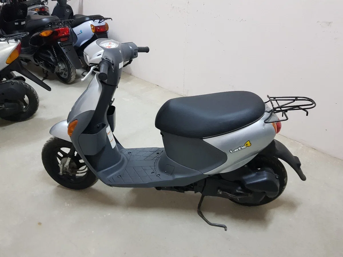 Suzuki Lets 4