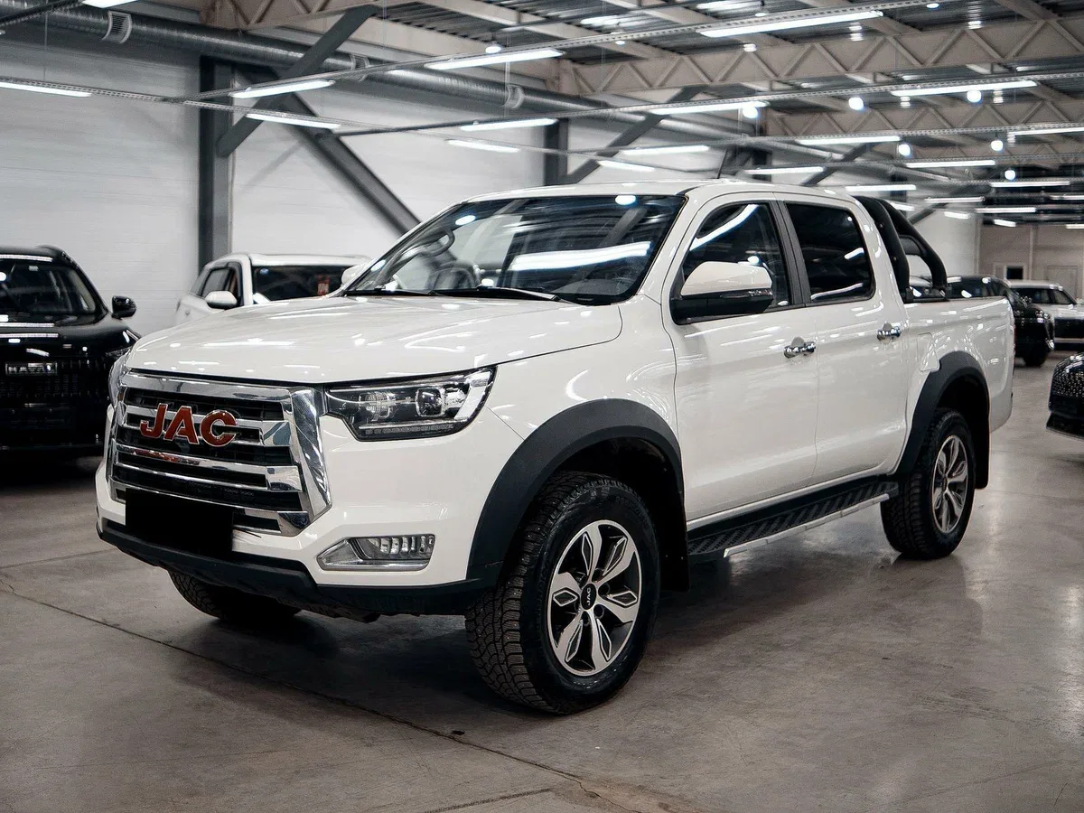 JAC T8