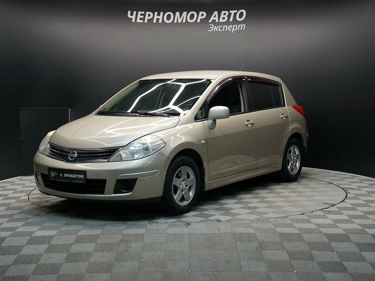 Nissan Tiida I Рестайлинг