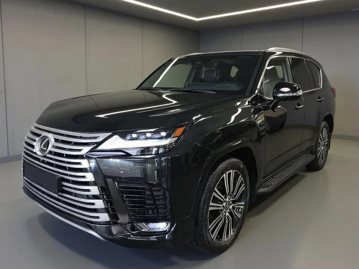 Lexus LX IV