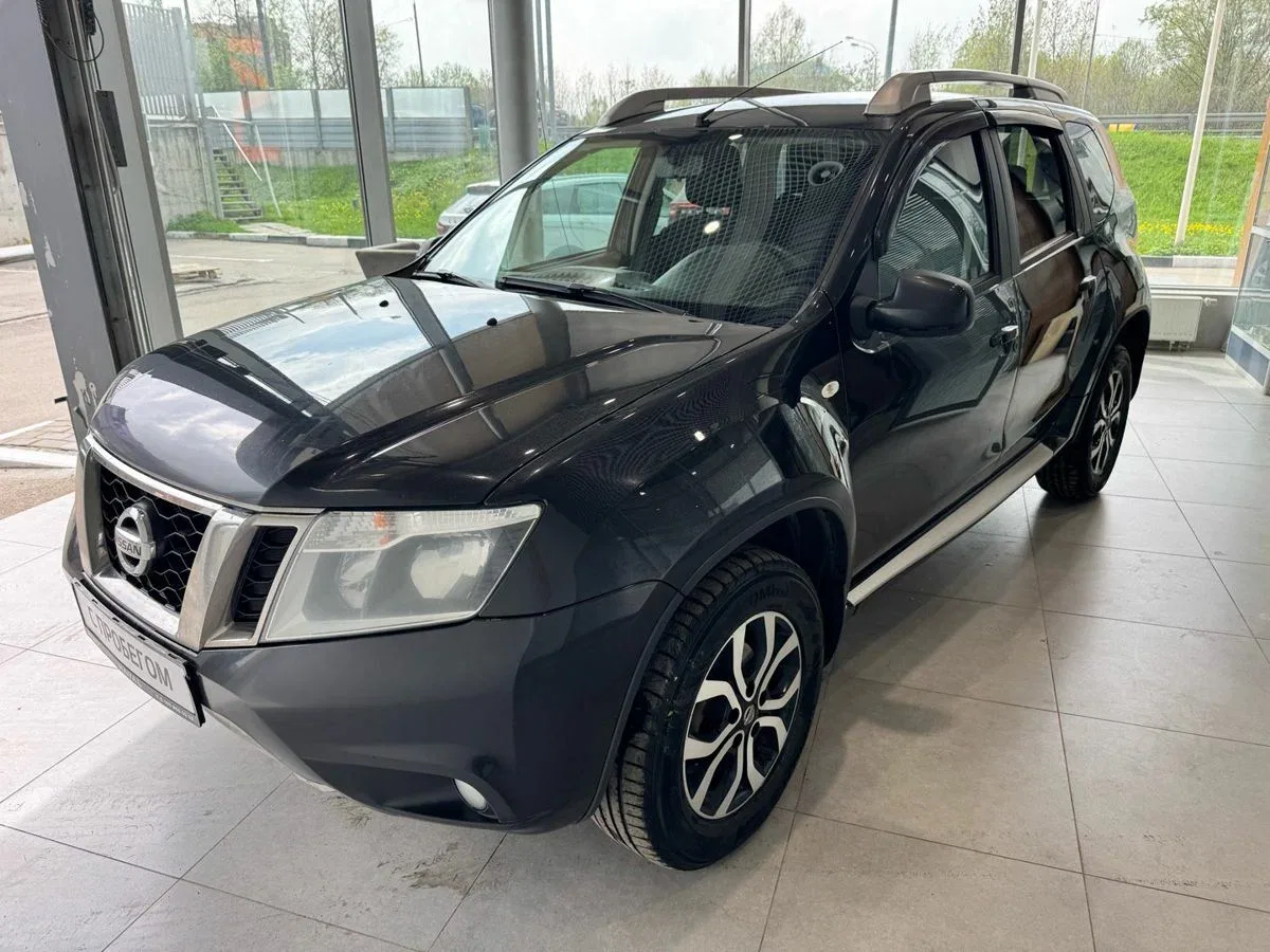 Nissan Terrano III (D10)