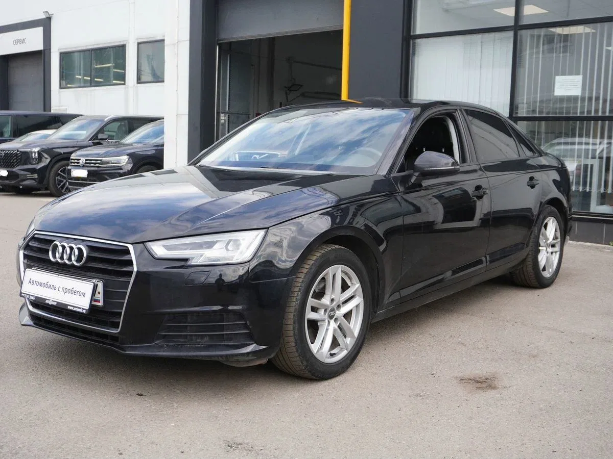 Audi A4 V (B9)
