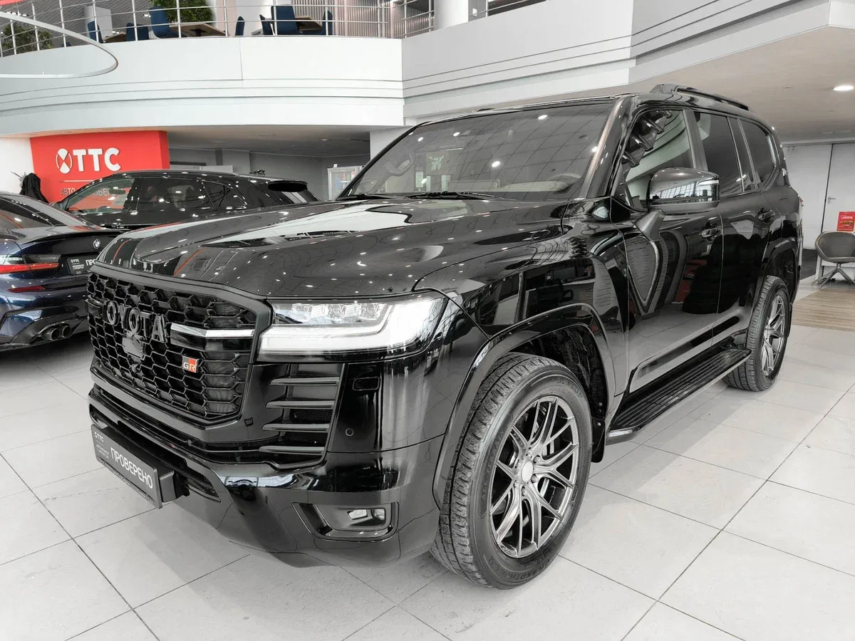Toyota Land Cruiser 300 Series