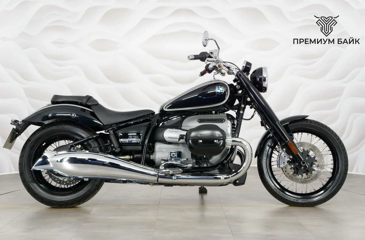 BMW R18