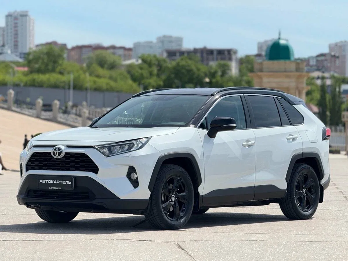 Toyota RAV4 V (XA50)