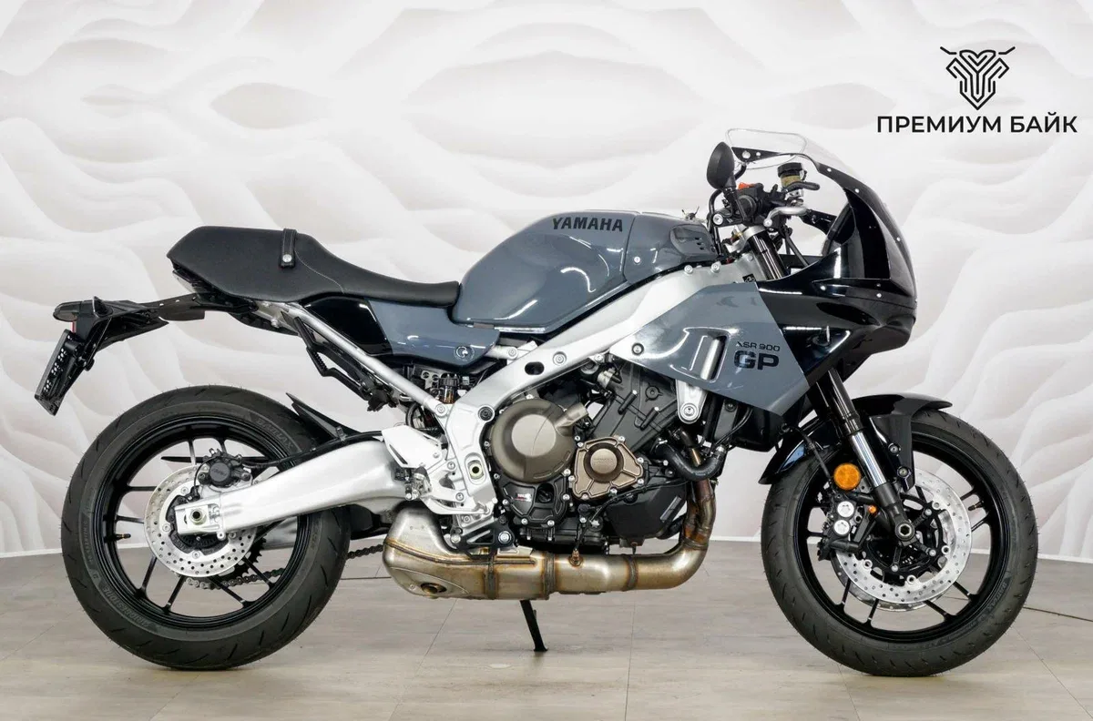 Yamaha XSR900