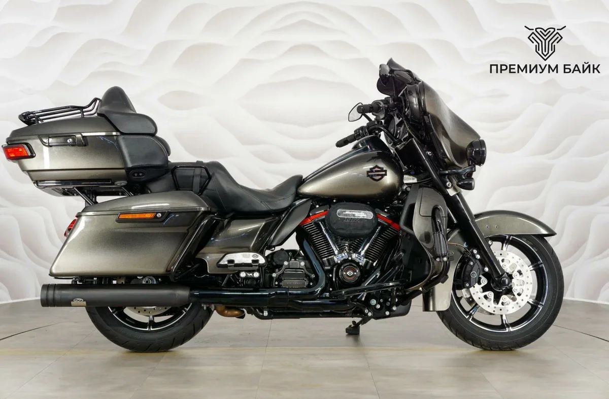 Harley-Davidson CVO Limited