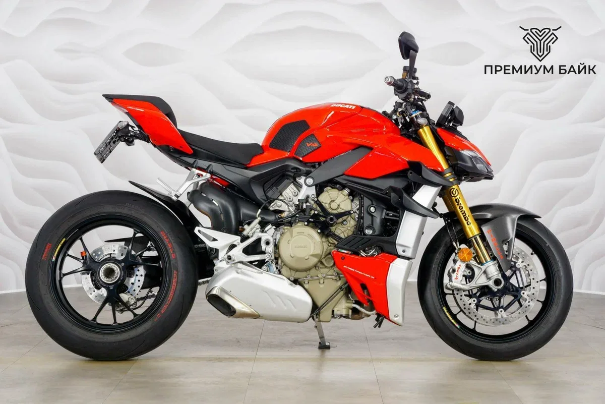 Ducati Streetfighter V4