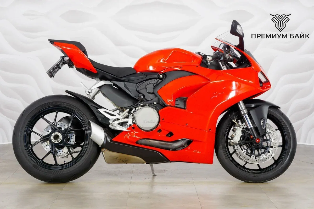 Ducati Panigale V2