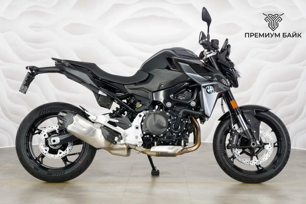 BMW F 900 R