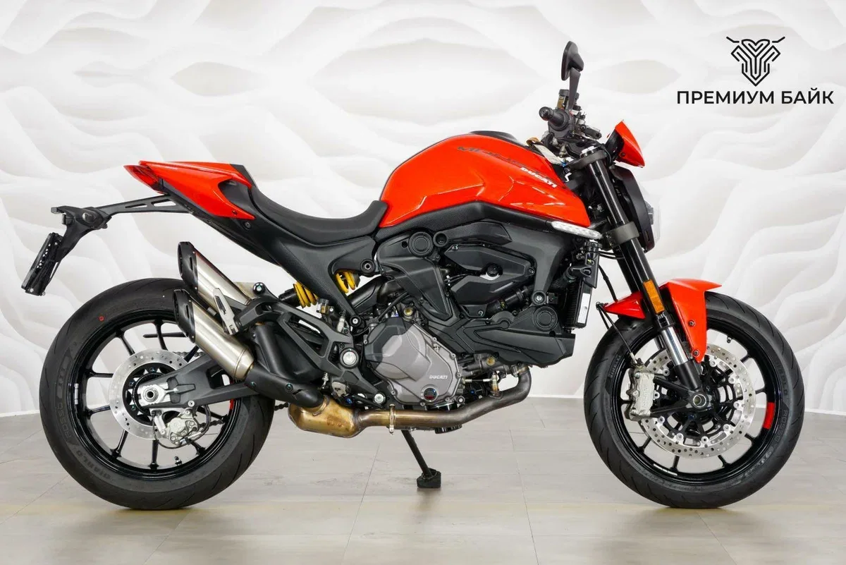 Ducati Monster 937