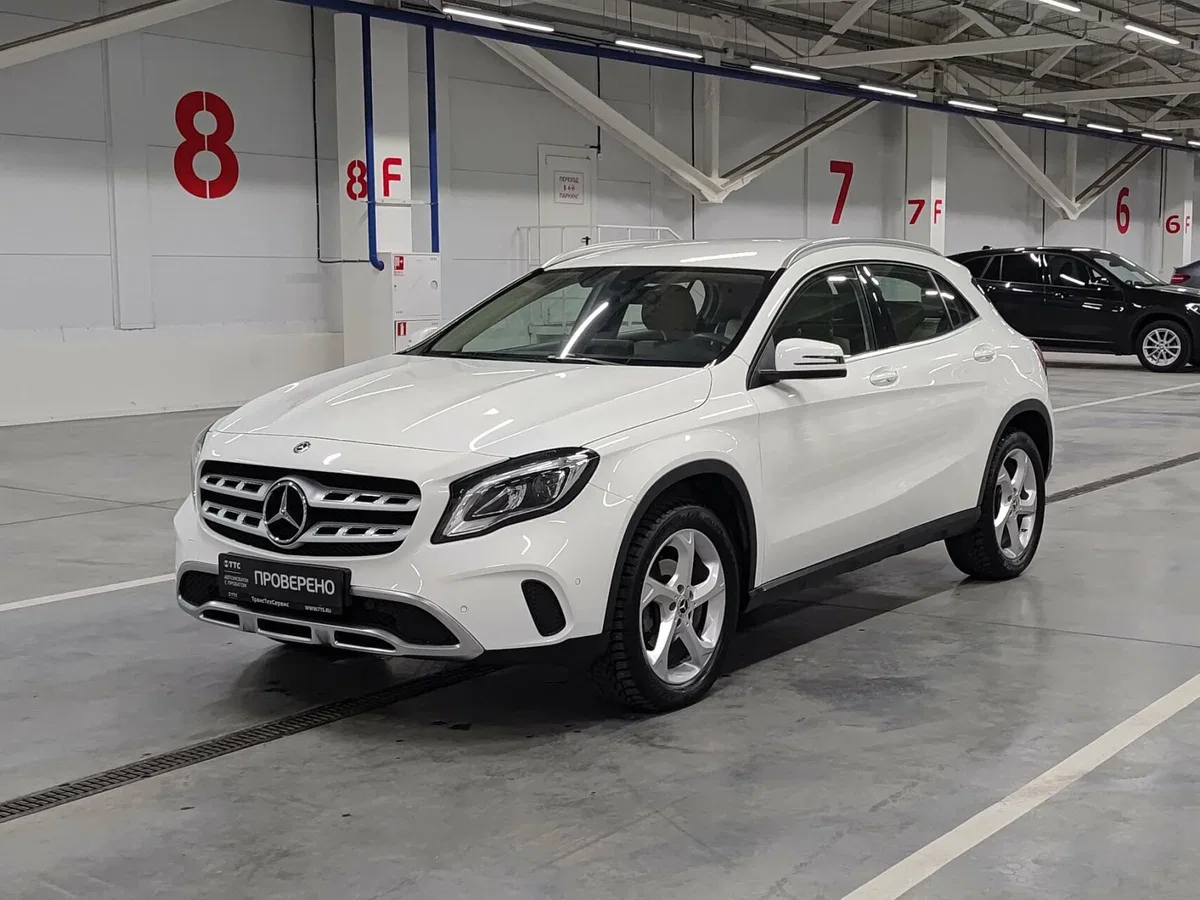 Mercedes-Benz GLA I (X156) Рестайлинг