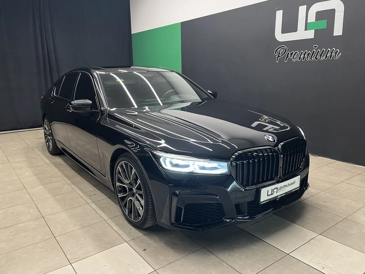 BMW 7 серии VI (G11/G12) Рестайлинг