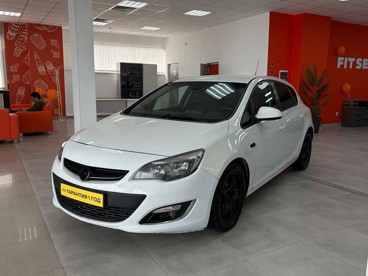Opel Astra J