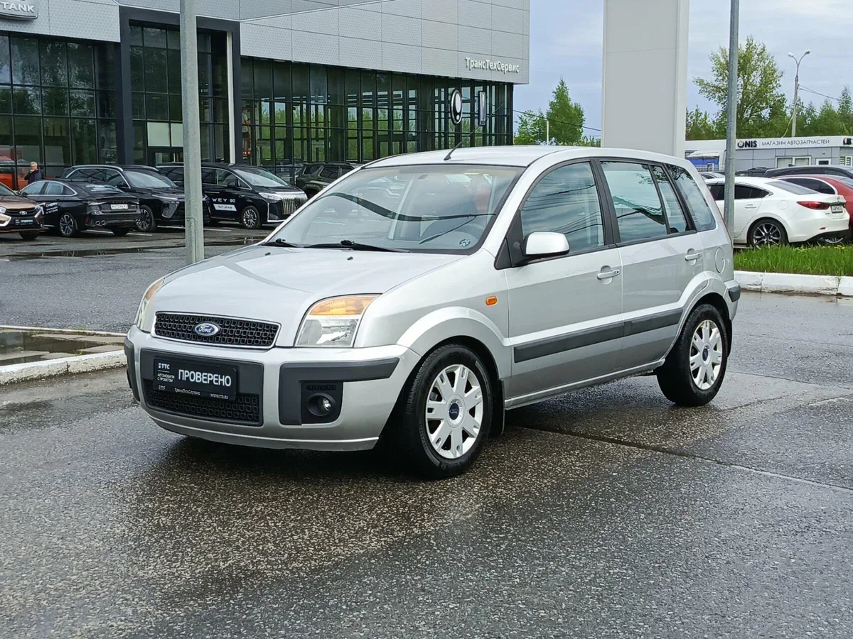 Ford Fusion I Рестайлинг