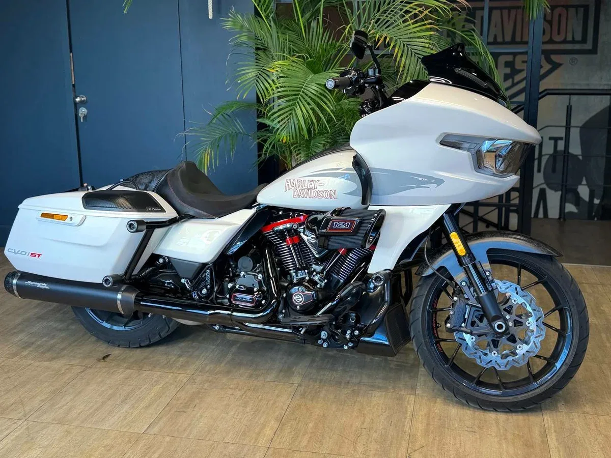 Harley-Davidson CVO Road Glide ST