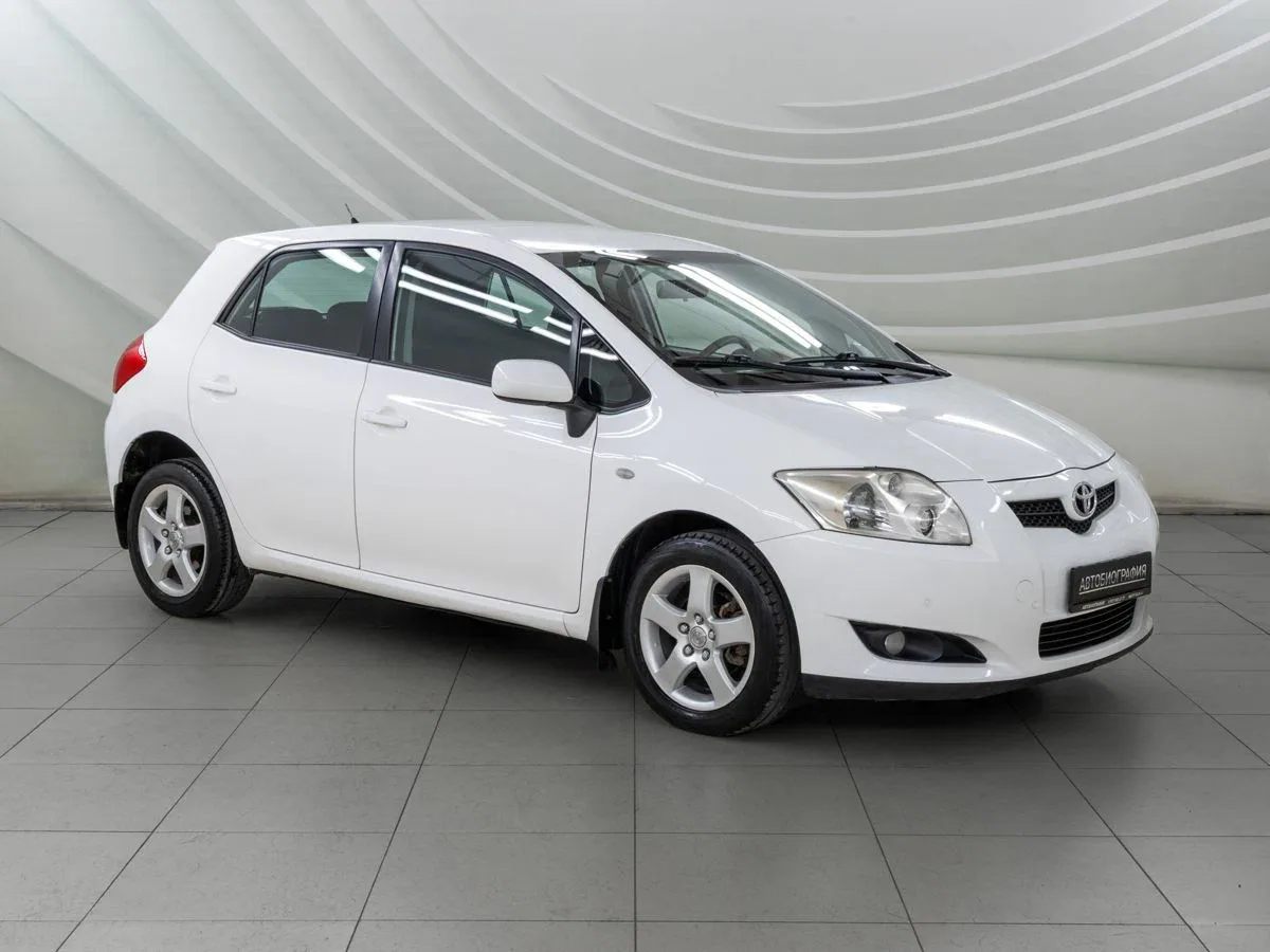 Toyota Auris I