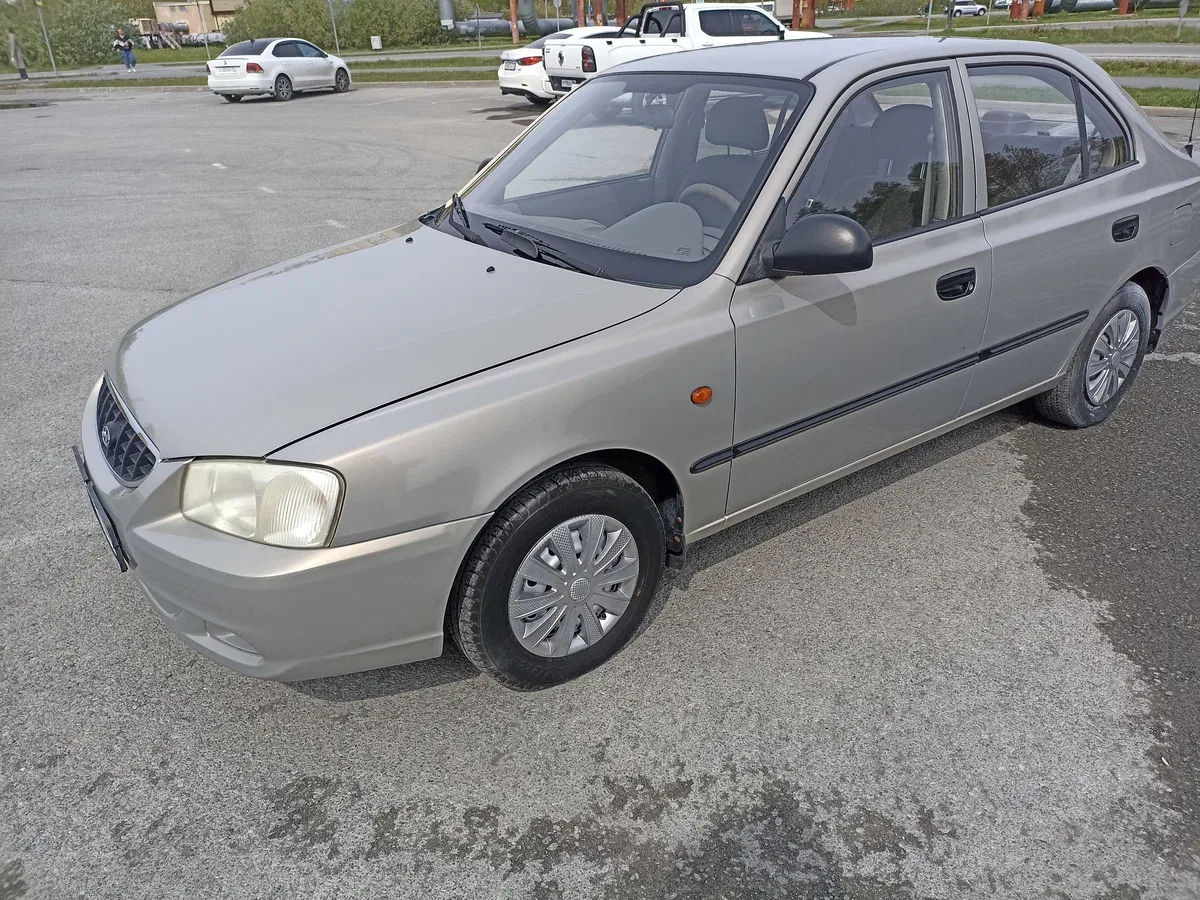 Hyundai Accent II
