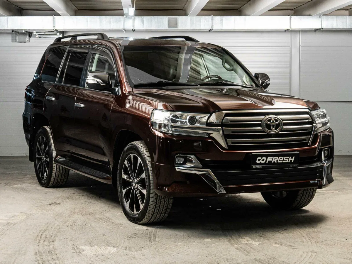 Toyota Land Cruiser 200 Series Рестайлинг 2