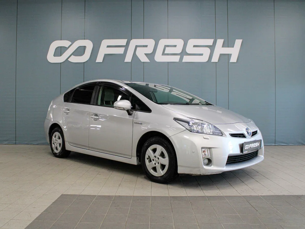 Toyota Prius III (XW30)