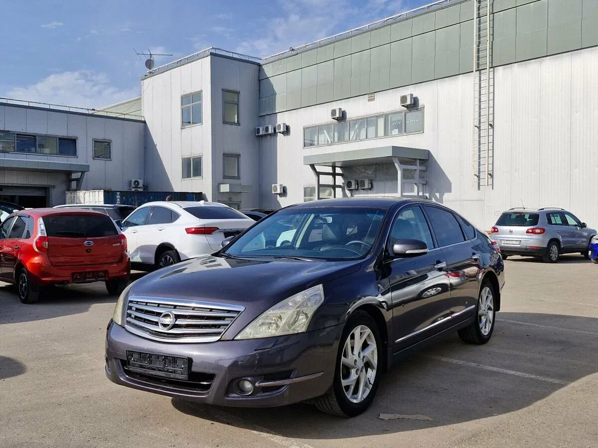 Nissan Teana II